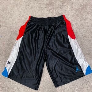 SOLD!! Boys Jordan basketball shorts, size 16/18